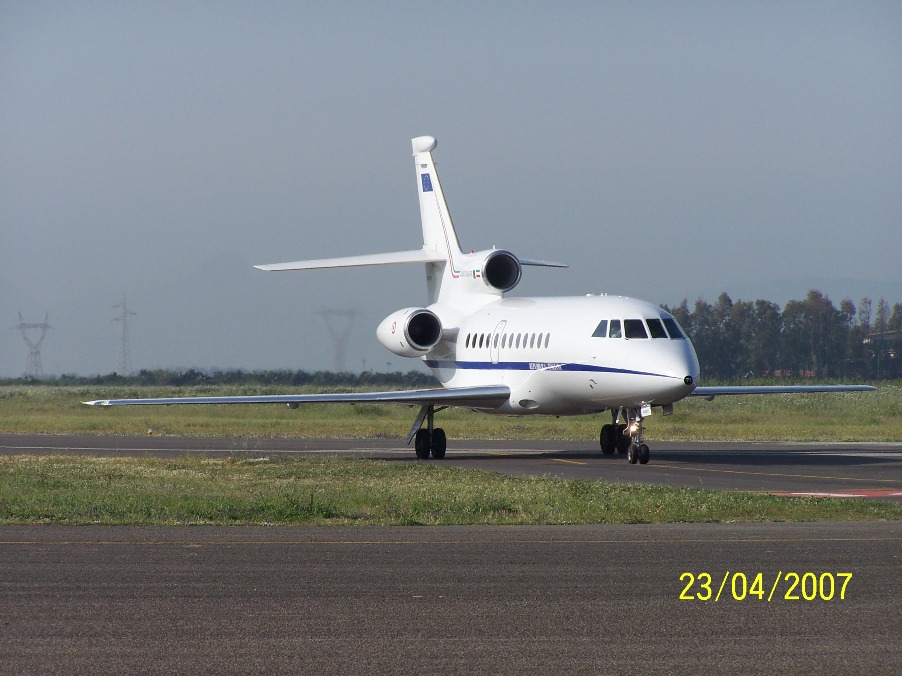 Il FALCON 900 EX della Presidenza della Repubblica atterrato il 23/04/2007